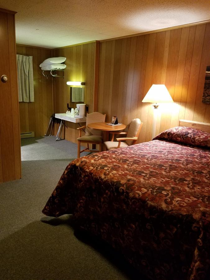 Buckhorn Resort Munising Exterior photo
