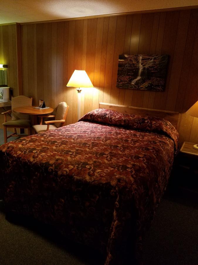 Buckhorn Resort Munising Exterior photo